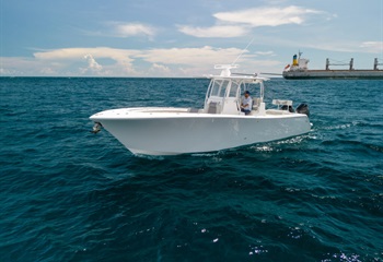 2026 Front Runner 33 CC Boat